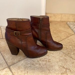 Frye Pattie Riding bootie